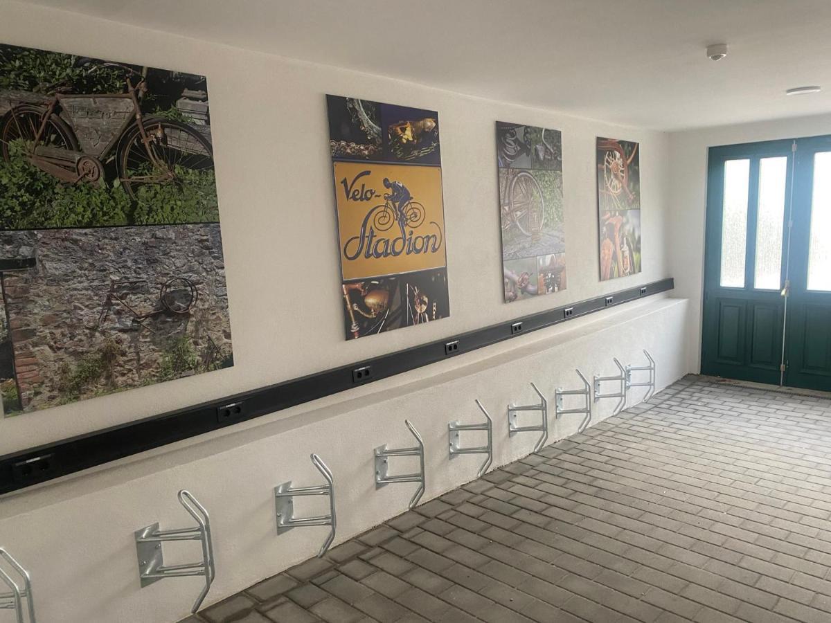 Das Schiefe Haus- Wohnung "Nibelungen" Heppenheim  ภายนอก รูปภาพ